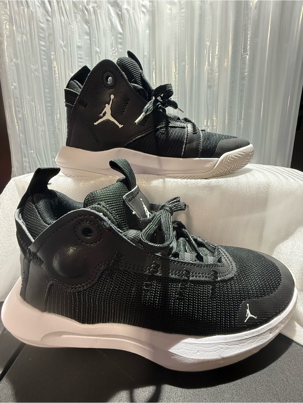 Jordan Jumpman 2020 Black White Basketball Shoes Youth Size 5Y BQ3451-001